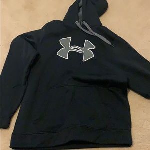 Under armour sweatshirt